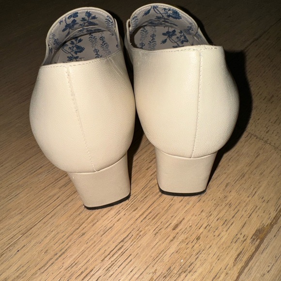 Gucci loafer heels size 39.5 - Picture 5 of 6